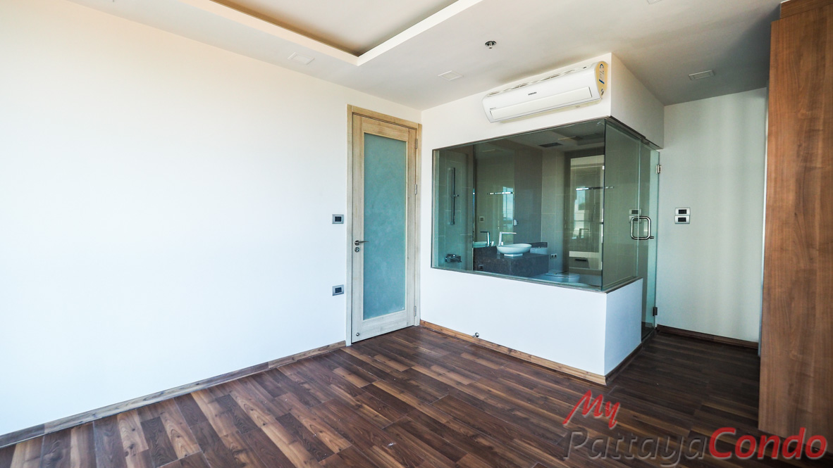 The Peak Towers Pattaya Condo For Sale - PEAKT60-13