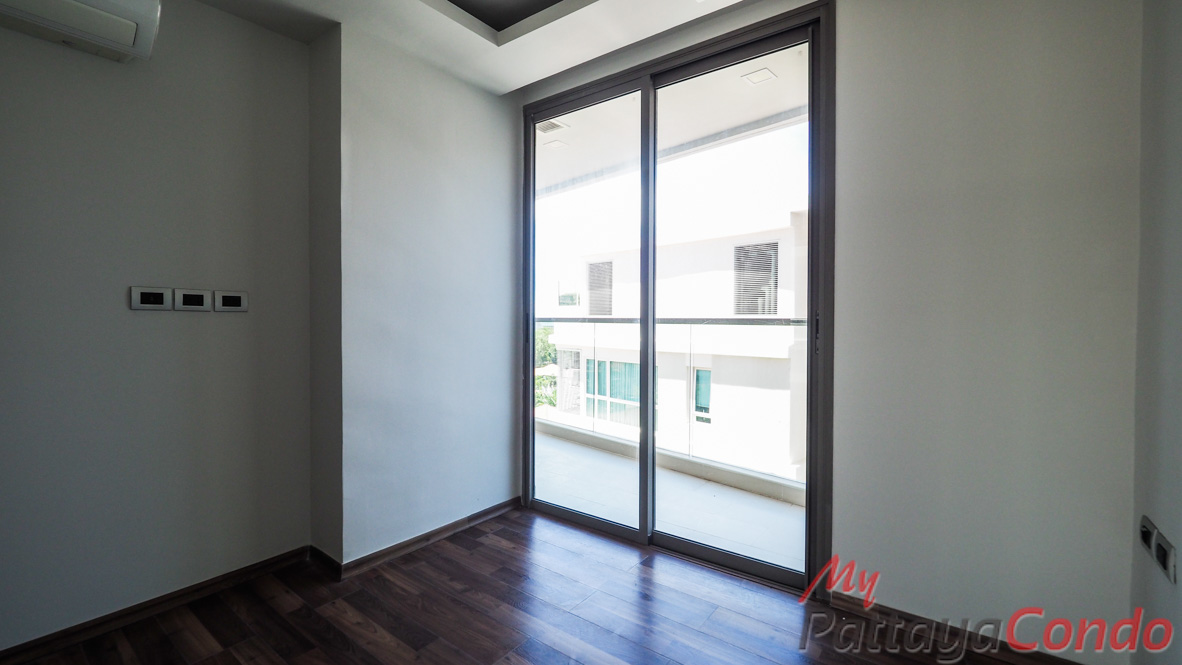 The Peak Towers Pattaya Condo For Sale - PEAKT60-6