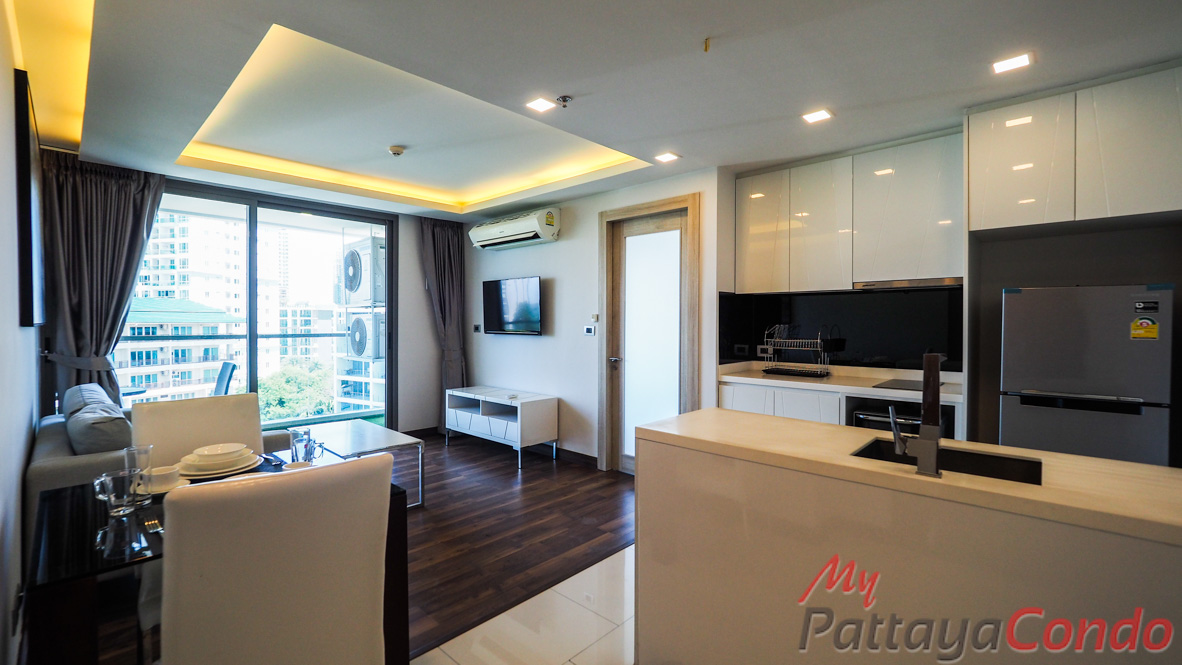 The Peak Towers Pattaya Condo For Sale - PEAKT51-0