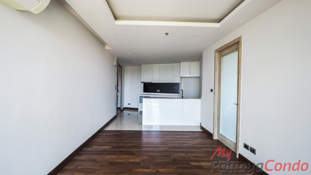 The Peak Towers Pattaya Condo For Sale - PEAKT62-5