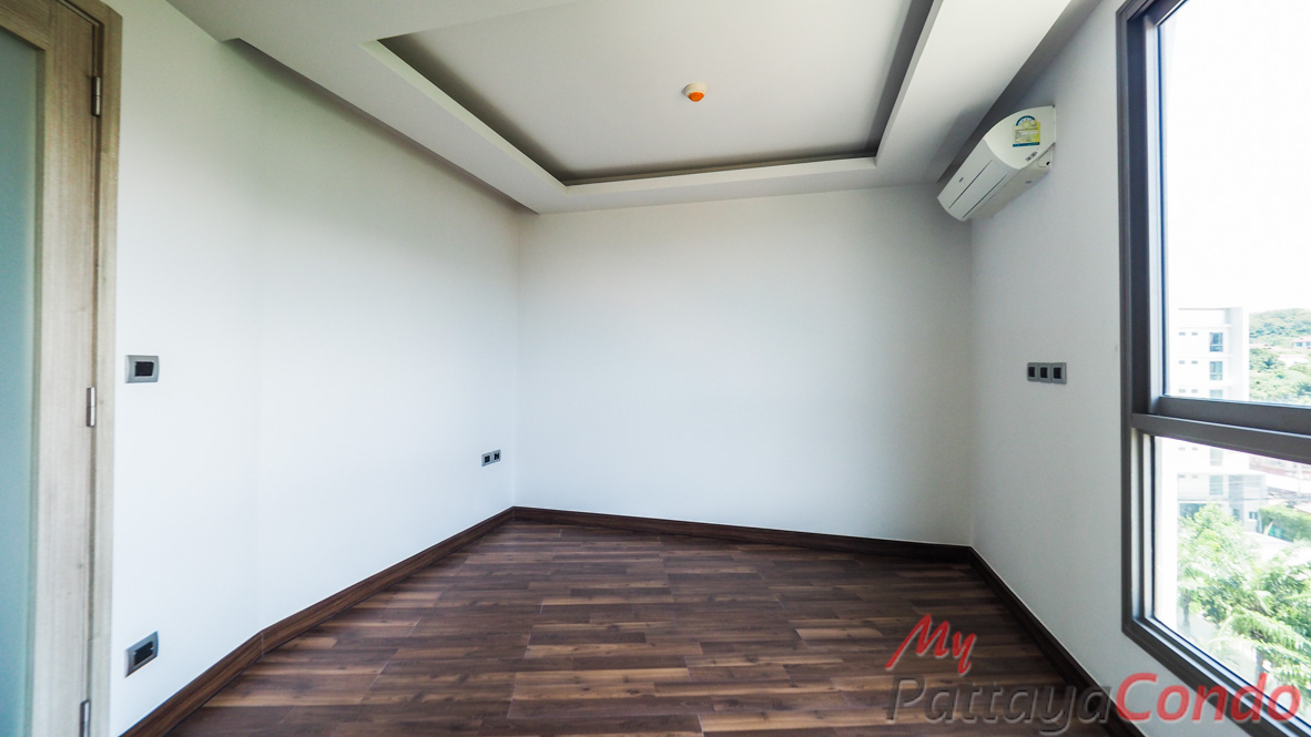 The Peak Towers Pattaya Condo For Sale - PEAKT62-6