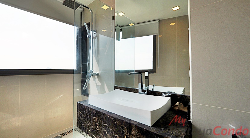 The Peak Towers Pattaya Condo For Sale - PEAKT49-12