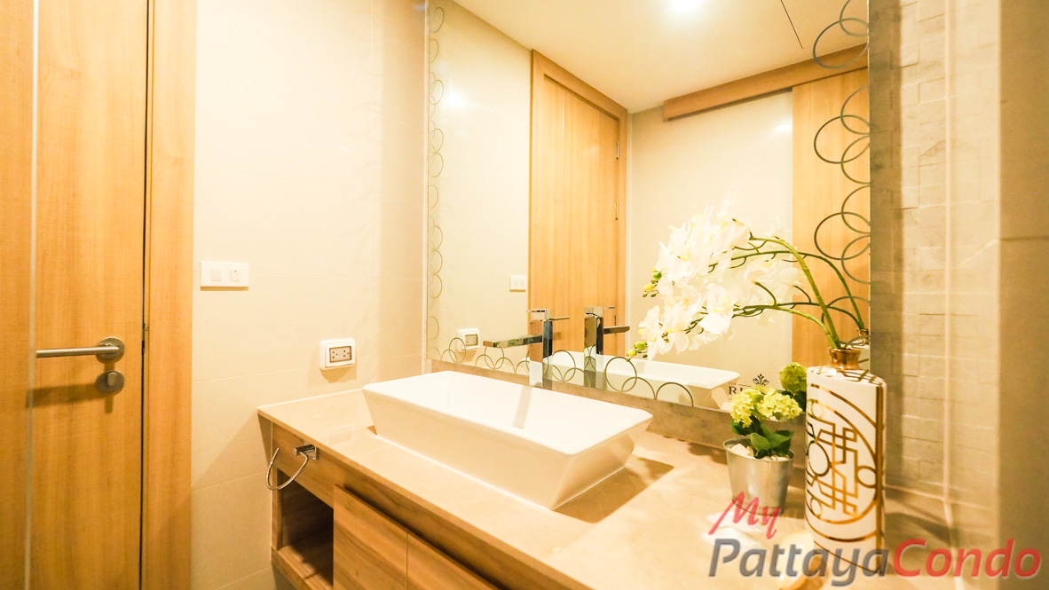 Riviera Jomtien Pattaya Condo For Sale - RJ11-18