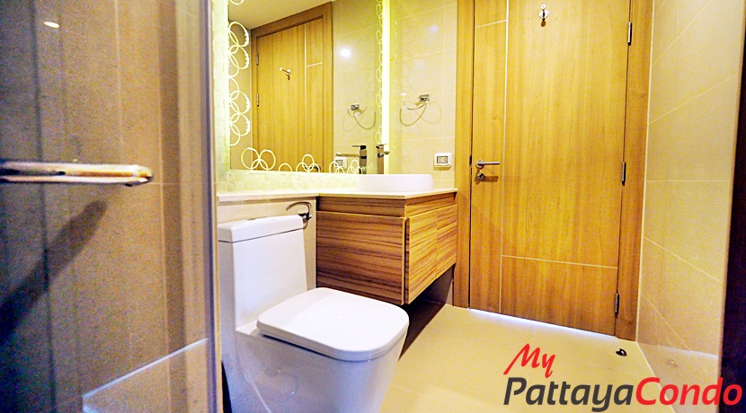Riviera Wong Amat Condo For Sale - RW40-15