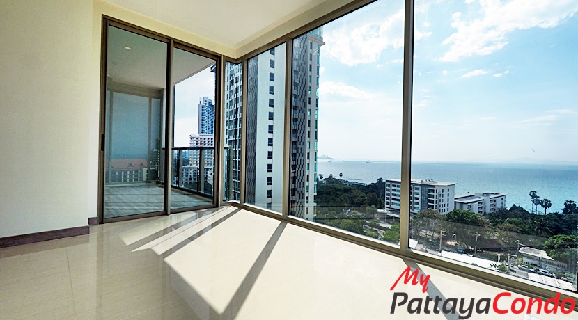 Riviera Wong Amat Condo For Sale - RW40-7