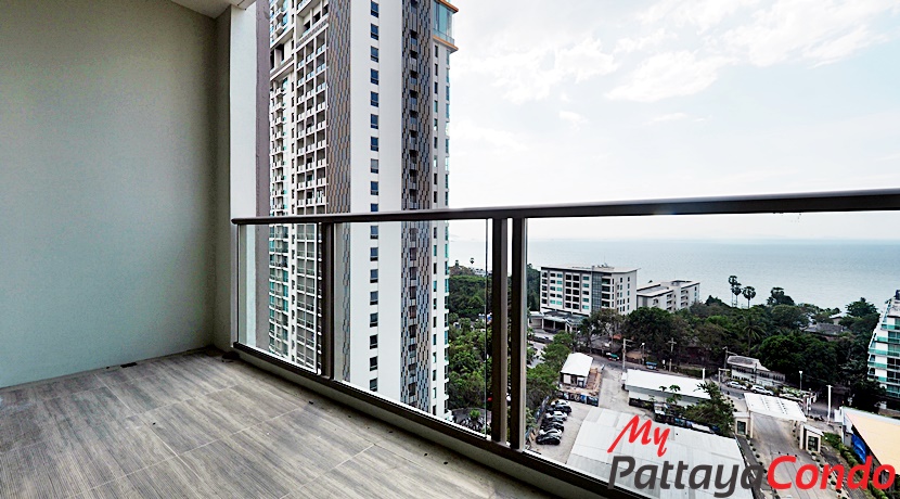 Riviera Wong Amat Condo For Sale - RW40-16