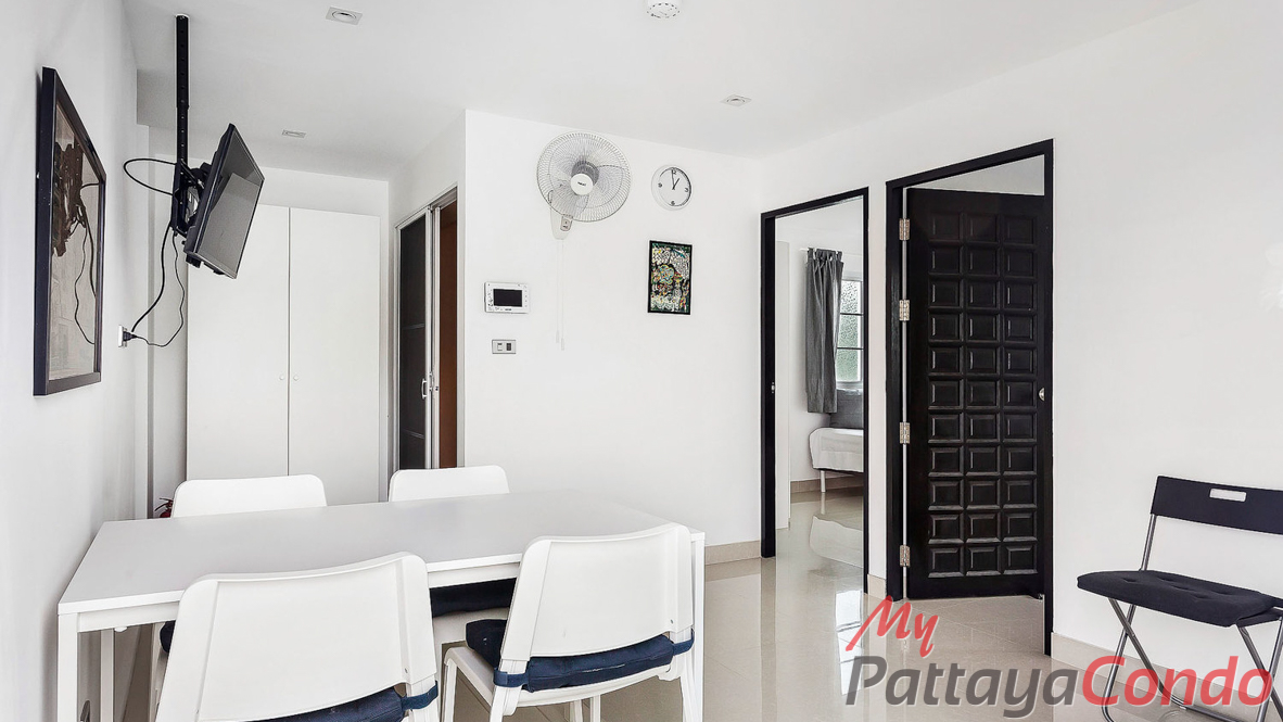 The Vineyard Phase 3 East Pattaya Pool Villa For Sale - HEVY303-16