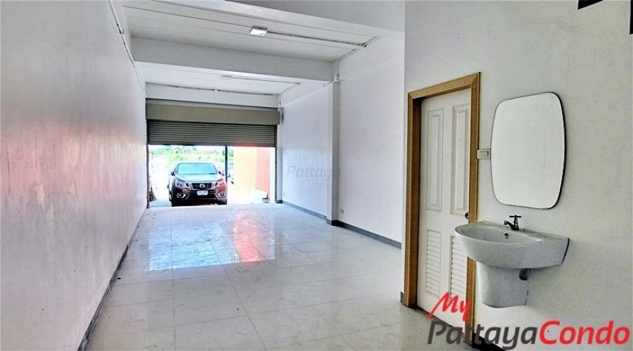 Private Townhouse Huay Yai Pattaya For Sale - HE0008-1