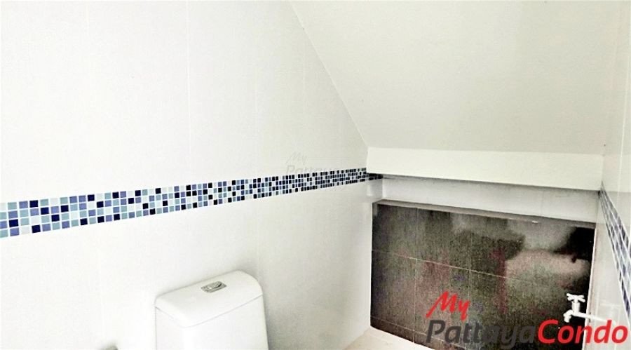 Private Townhouse Huay Yai Pattaya For Sale - HE0008-2