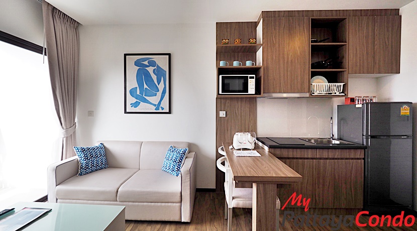 Treetops Pattaya Condo For Sale - TT18-2