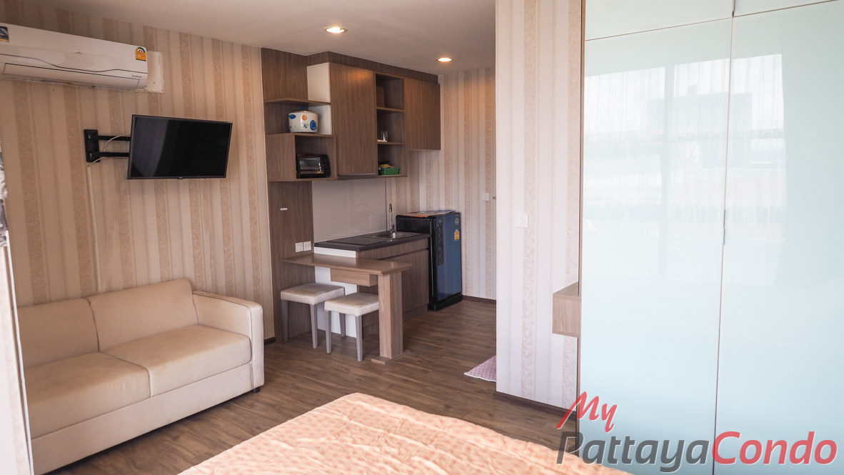 Treetops Pattaya Condo For Sale - TT23-5
