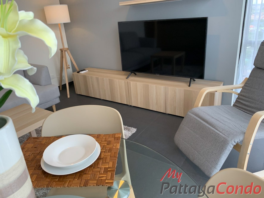 UNIXX South Pattaya Condo For Sale - UNIXX64-1