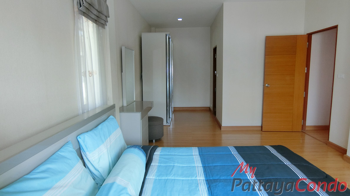 Uraiwan Park View East Pattaya House For Sale - HEURW01-20