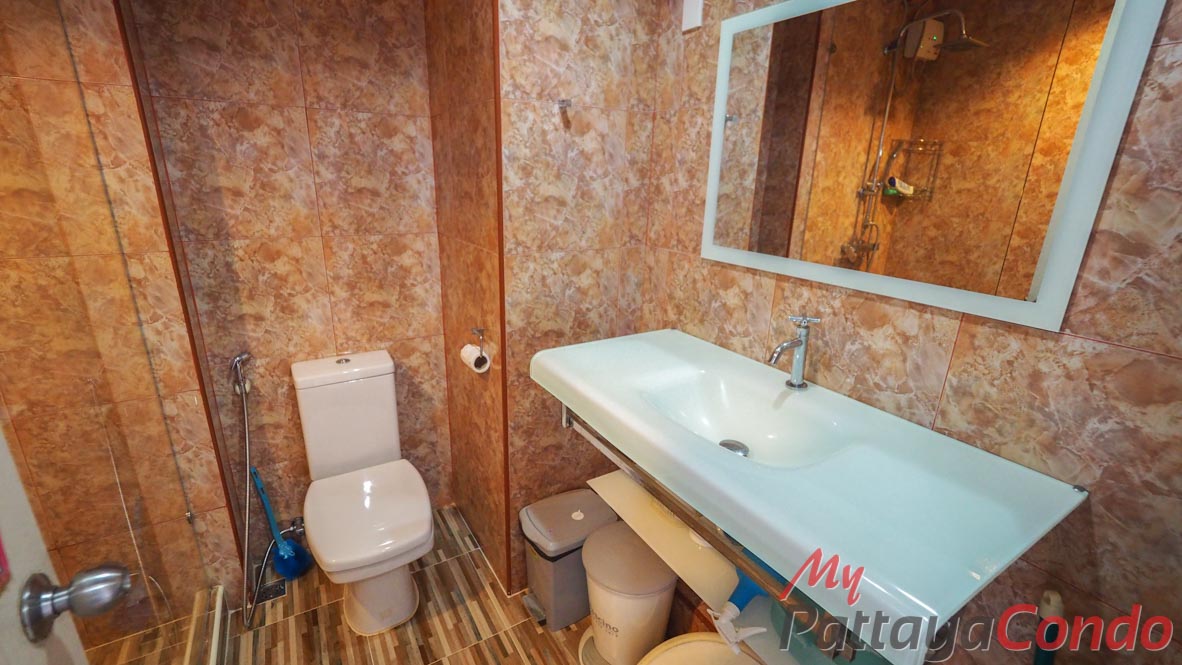 View Talay 2 Pattaya Condo For Sale - VT2B17-8