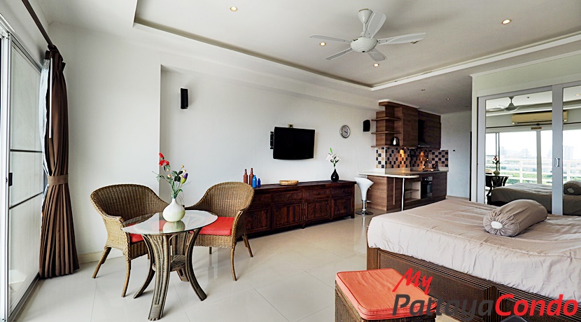 View Talay 5 Pattaya Condo For Sale - VT5D01-8