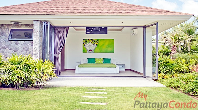 The Vineyard Phase 3 East Pattaya Pool Villa For Sale - HEVY301-21