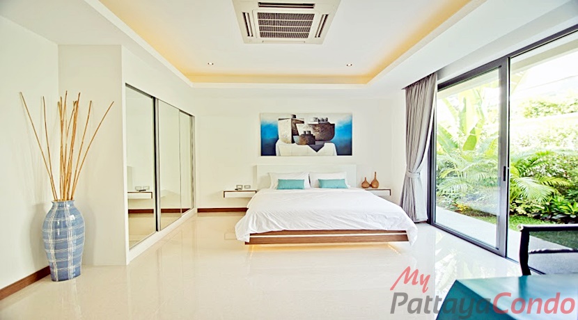 The Vineyard Phase 3 East Pattaya Pool Villa For Sale - HEVY301-18