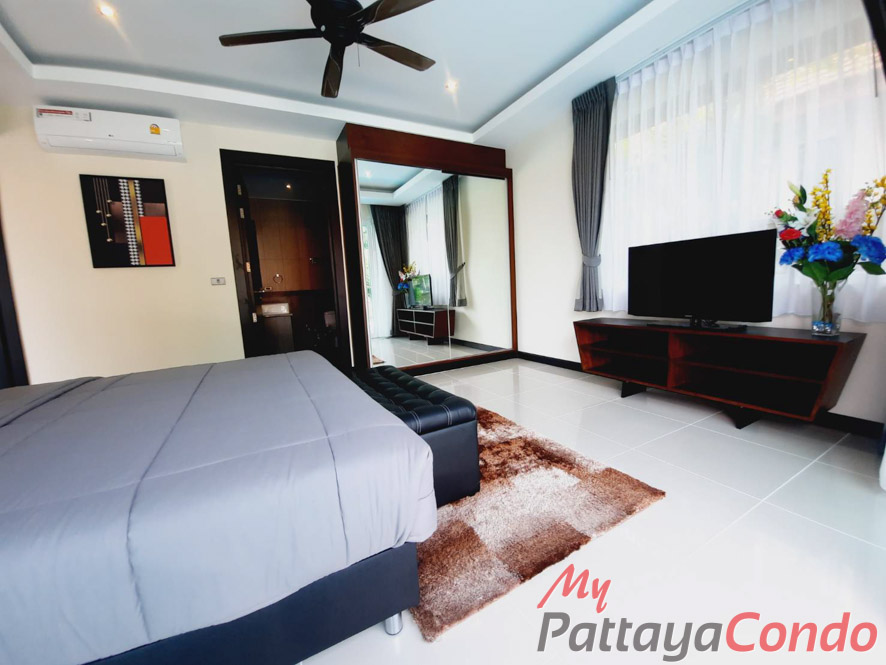 Whispering Palms Pattaya Pool Villas For Sale - HEWPR02-19