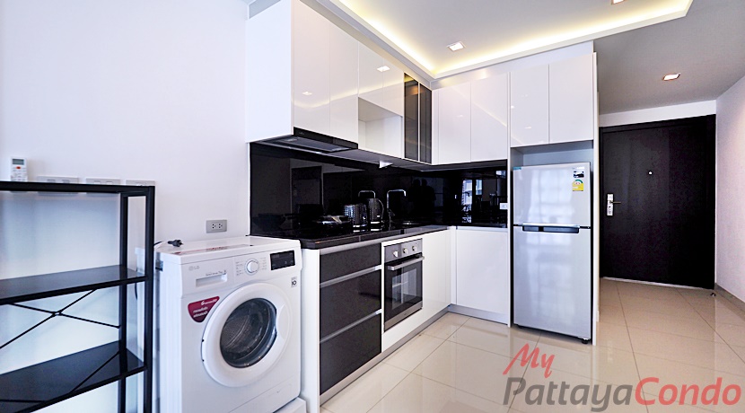 Wongamat Tower Condominium Pattaya For Sale - WT06-2