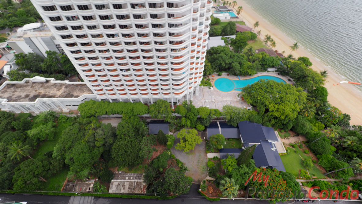 Wong Amat Tower Pattaya Condo For Sale - WT27-11