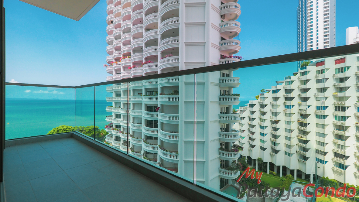 Wong Amat Tower Pattaya Condo For Sale - WT35-10