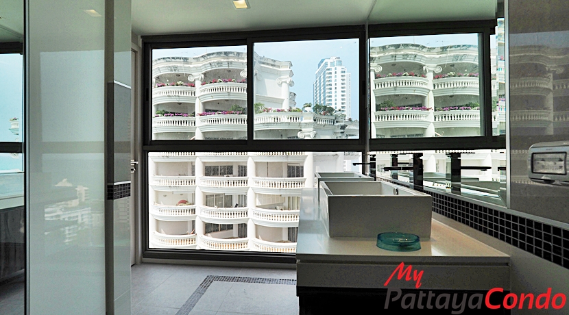 Wongamat Tower Condominium For Sale - WT09-17
