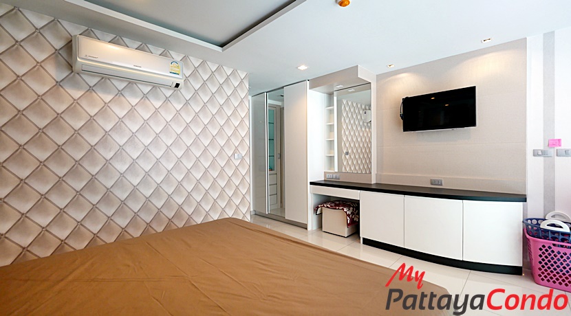 Wongamat Tower Condominium For Sale - WT17-10