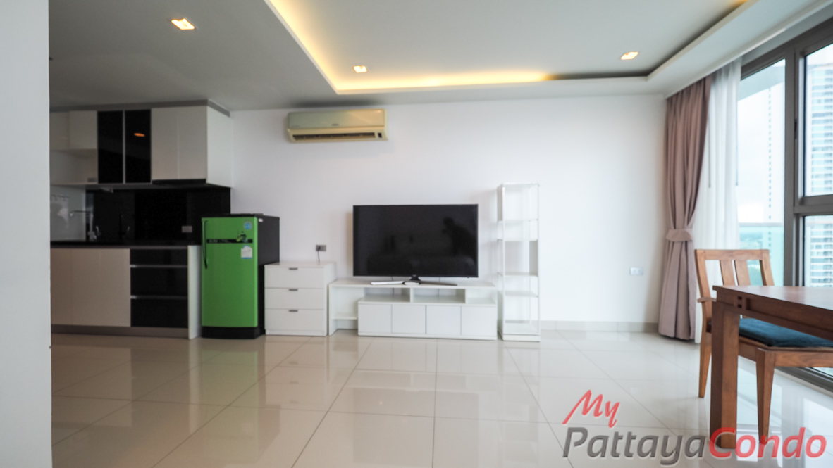 Wong Amat Tower Pattaya Condo For Sale - WT27-5