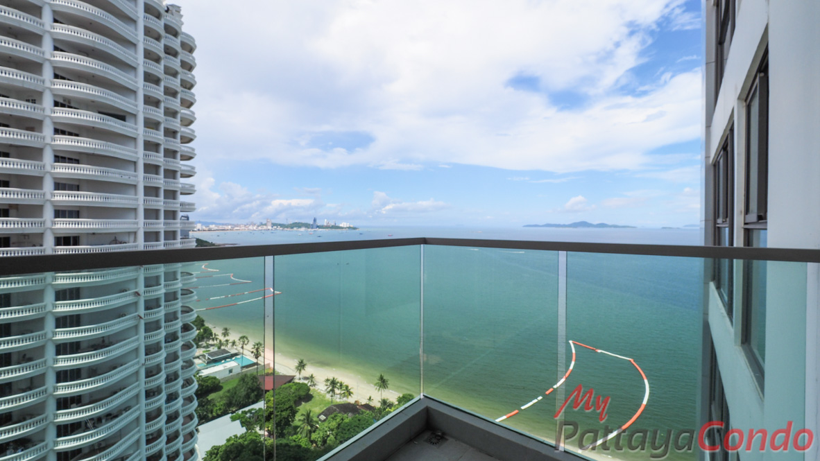 Wong Amat Tower Pattaya Condo For Sale - WT27-8