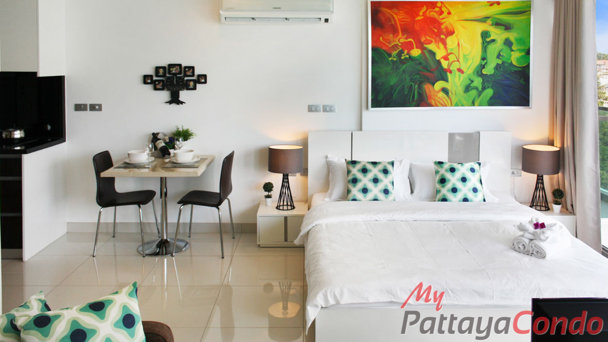 Wong Amat Tower Pattaya Condo For Sale - WT32-0