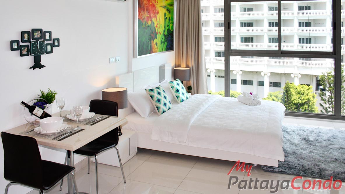Wong Amat Tower Pattaya Condo For Sale - WT32-2