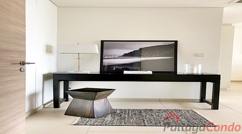 Zire Wong Amat Pattaya Condo For Sale - ZIR02-0