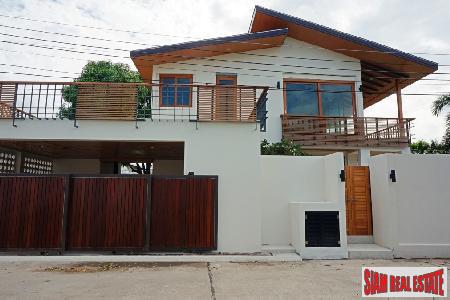 Three-bedroom detached private villa in popular Rawai residential area-1