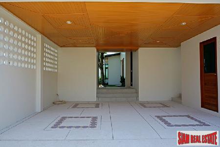 Three-bedroom detached private villa in popular Rawai residential area-4