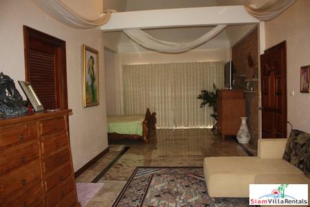 Three Bedroom Kamala House with a Communal Freeform Swimming Pool for Long Term Rent-4