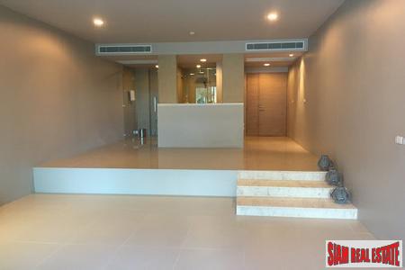 Karon Hill | Luxury Direct Pool Access One Bedroom Condo for Sale-3
