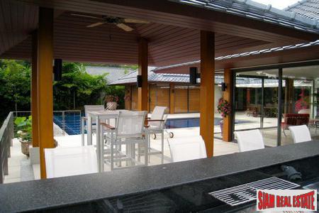 Rawai Villas | Stunning Luxury 4-Bedroom Home with Swimming Pool for Sale in Rawai-6