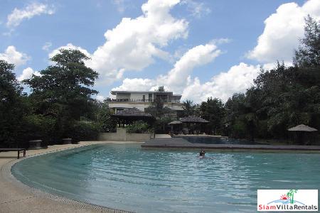 Chom Tawan | Spacious Elegant Three Bedroom Seaview Apartment in Layan-0