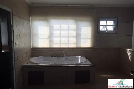 Windmill Village | Luxury House with Pool, 5 bedroom, 4 bathroom near Mega Bangna, Bangkok Pattana School-10