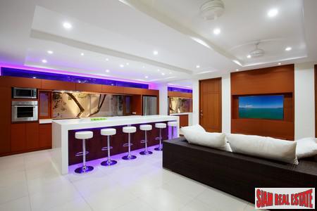 Loch Palm Villa | Luxury and Spacious House for Sale in Kathu-14