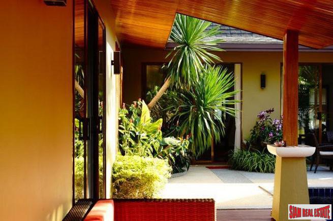 Elegant and Spacious Four-Bedroom Private Pool House for Sale in Pa Klok-11