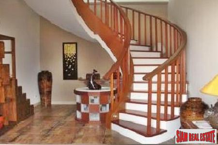 Villa Amarita Boat Lagoon | Thai Modern Pool Villa for Sale in Exclusive Estate-2
