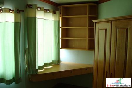Witthayu Complex | Great Price Large Two Bedroom Condo near Chitlom-5