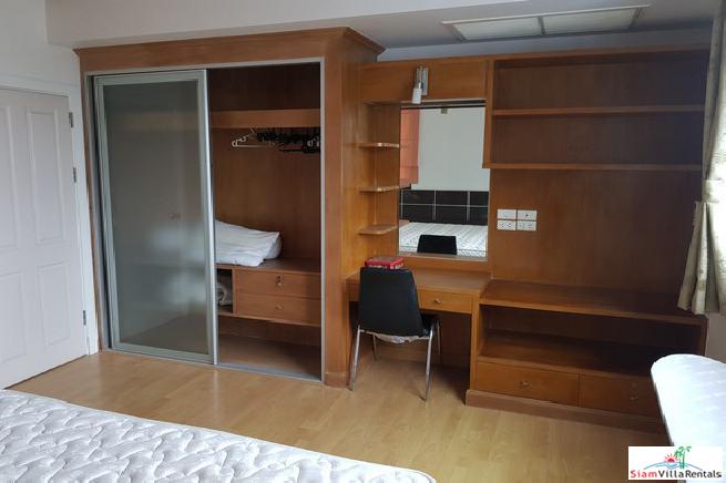Supalai Premier Place | Luxury Large Two Bedroom Condo for Rent Asoke Rd.-17