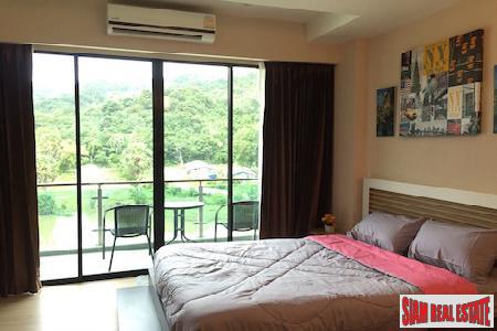 Naithon Condominium | One bedroom Condominium Steps from Beautiful Naithon Beach-1