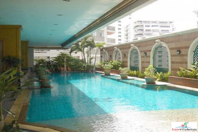Asoke Place | Spacious Two Bedroom Condo in the Center of Asoke Area-1