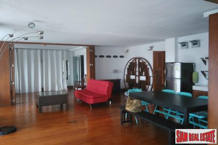 38 Mansion | Fully Renovated large 2 bed near Thonglor BTS.-1