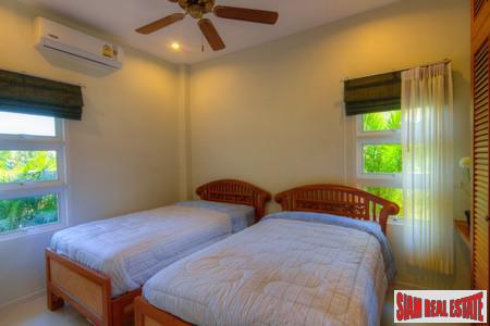 Outdoor Garden Living in this Rawai Pool Villa-3