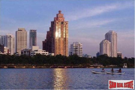 Aguston Sukhumvit 22 | Three Bed Corner unit for sale on 23rd Floor at (Pets Allowed)-0