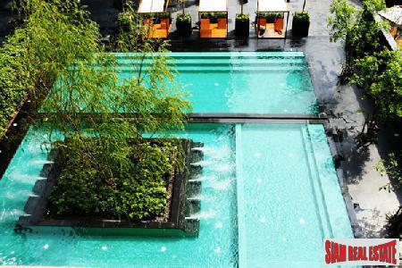 The Emporio Place | One Bed Modern Contemporary Condo for Rent at Sukhumvit 24-7